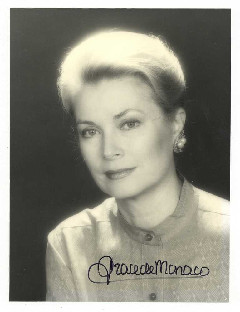 Lot 628 - Grace, Princesse de Monaco