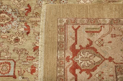 Lot 42 - ARTS & CRAFTS DESIGN CARPET