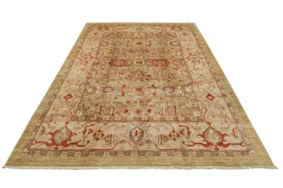 Lot 42 - ARTS & CRAFTS DESIGN CARPET