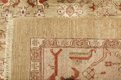 Lot 42 - ARTS & CRAFTS DESIGN CARPET