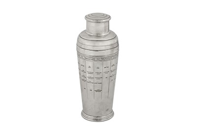 Lot 325 - A George V silver plated (EPNS) Art Deco cocktail shaker, circa 1930