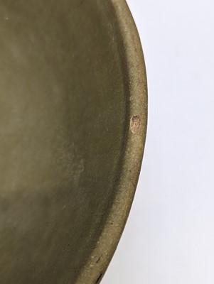 Lot 118 - A CHINESE LONGQUAN CELADON DEEP BOWL