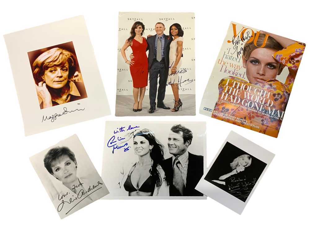 Lot 330 - Autograph Collection.- British Actresses