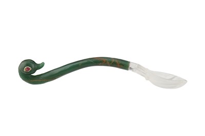 Lot 310 - A MUGHAL CARVED SPINACH-GREEN NEPHRITE JADE AND ROCK CRYSTAL 'DUCK' SPOON