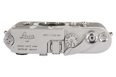 Lot 146 - A Leica M3 Rangefinder Camera Body