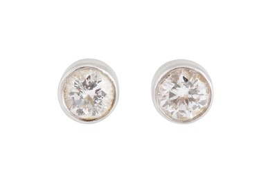 Lot 111 - A pair of diamond earstuds