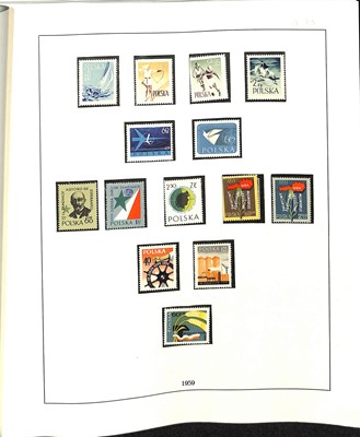 Lot 134 - STAMPS - POLAND