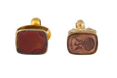 Lot 1026 - A GEORGE IV GILT METAL AND AGATE SEAL, CIRCA 1820