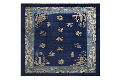 Lot 55 - A FINE CONTINENTAL QUALITY CHINESE CARPET