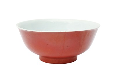 Lot 653 - A CHINESE CORAL-GLAZED BOWL