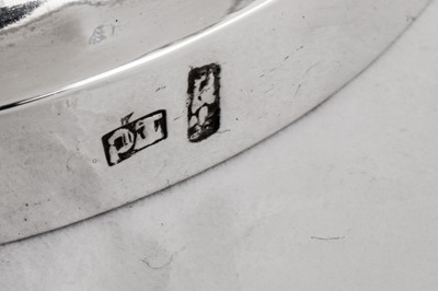 Lot 183 - An early 20th century Chinese Export silver pedestal bowl or comport, Shanghai circa 1910, marked Liang Sheng, retailed by Tuck Chang