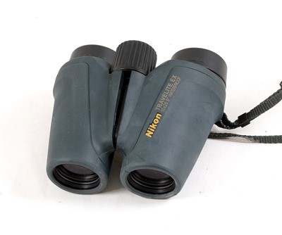 Lot 160 - Nikon 10x25 CF Travelite EX Waterproof Binoculars.
