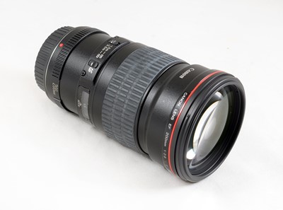Lot 377 - Canon EF 200mm f2.8 L II Series Lens.