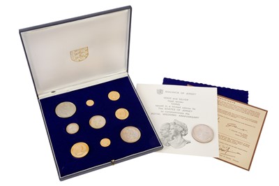 Lot 78 - A 1972 JERSEY GOLD AND SILVER WEDDING COIN SET