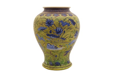 Lot 221 - A CHINESE PORCELAIN BALUSTER VASE, LATE QING DYNASTY