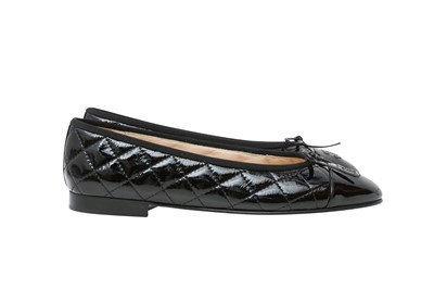Lot 545 - Chanel Black Quilted CC Ballet Flat - Size 38.5