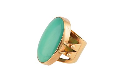 Lot 49 - Barbara Cartlidge | A turquoise and gold ring, 1964