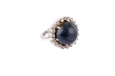 Lot 2 - A CULTURED PEARL AND DIAMOND RING