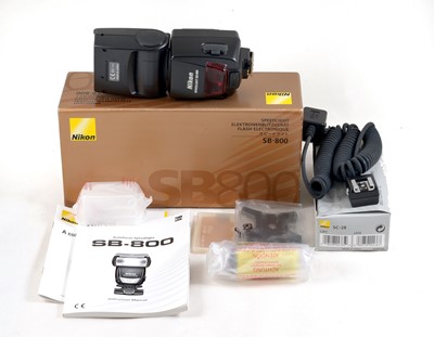 Lot 185 - A Nikon SB800 Speedlite (As New) & SC-28 TTL Cord.
