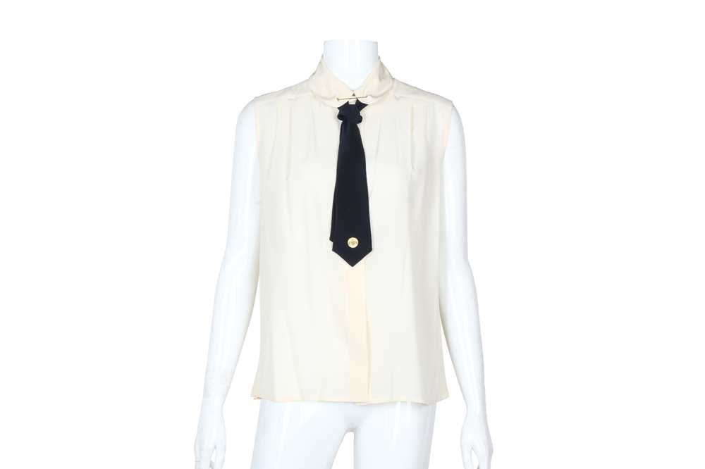 Lot 442 - Chanel Cream Silk Sleeveless Blouse