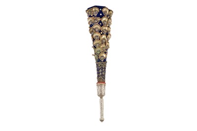 Lot 350 - A CEREMONIAL METAL THREAD-SEWN DARK BLUE VELVET PEACOCK FEATHER WHISK (MORCHAL)