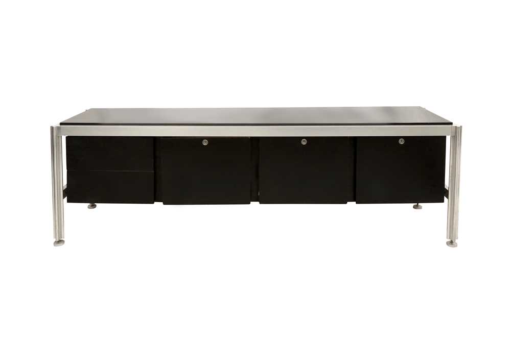 Lot 344 - GEORGE CIANCIMINO (ITALIAN) FOR MOBILIER INTERNATIONAL, PARIS