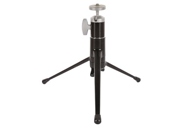 Lot 327 - A Leitz Tabletop Tripod w/Adjustable Head