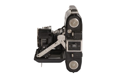 Lot 423 - A Zeiss Ikon Super Ikonta 530 Folding Rangefinder Camera