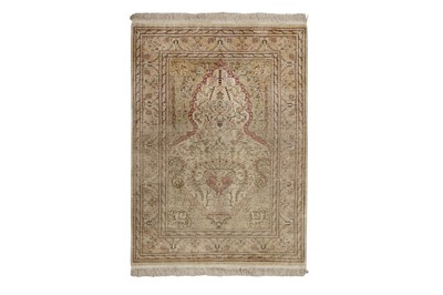 Lot 60 - AN EXTREMELY FINE SILK HEREKE PRAYER RUG, TURKEY