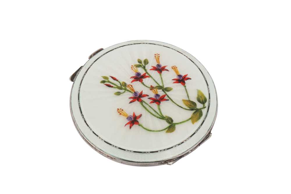 Lot 81 - An Elizabeth II sterling silver and painted guilloche enamel compact, Birmingham 1968 by Turner and Simpson