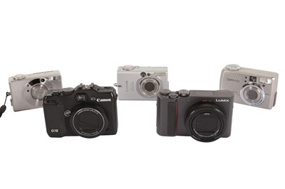 Lot 23 - A Collection Compact Digital Cameras
