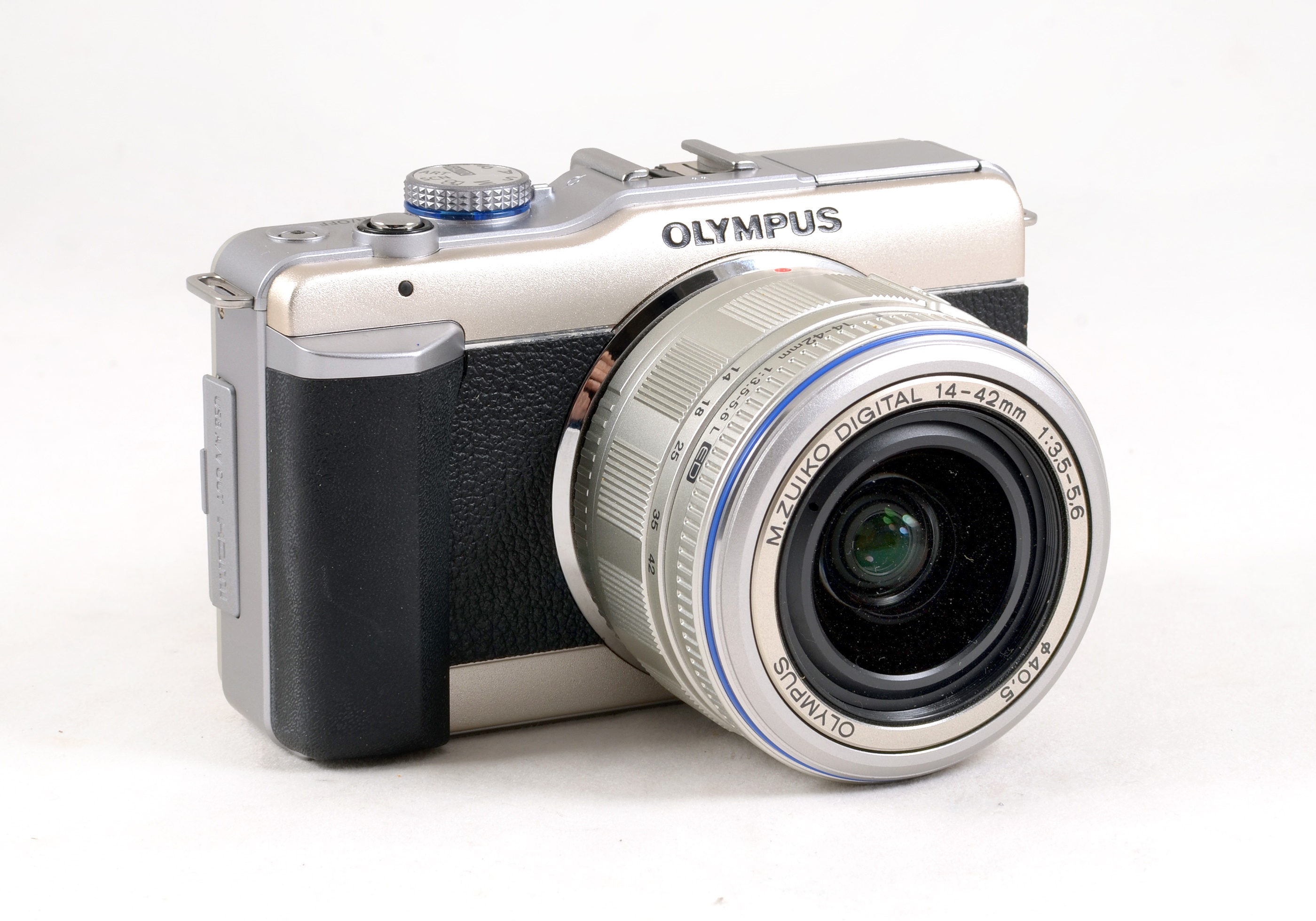 Lot 51 Chrome Olympus Pen EPL1 Zoom Lens Kit.