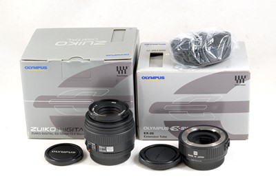 Lot 19 - An Olympus Zuiko Digital 50mm f2 ED 4/3rds Macro Lens & Extension Tube.