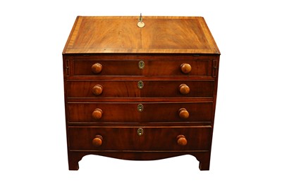 Lot 176 - A MAHOGANY BUREAU, EARLY 19TH CENTURY