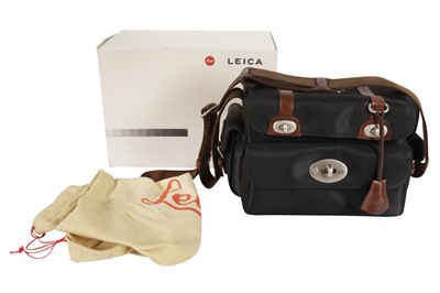 Lot 141 - A Leica Large Universal Case by Klaus Bree