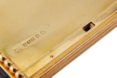 Lot 59 - Cartier | A gold and sapphire compact, 1941-42