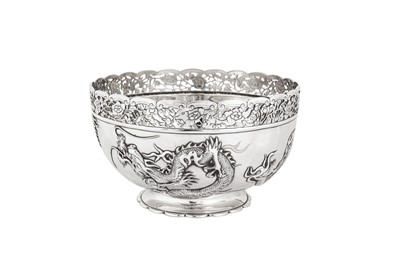 Lot 188 - A late 19th century Chinese Export silver bowl, Shanghai circa 1890 by Kun He retailed by Wang Hing of Canton