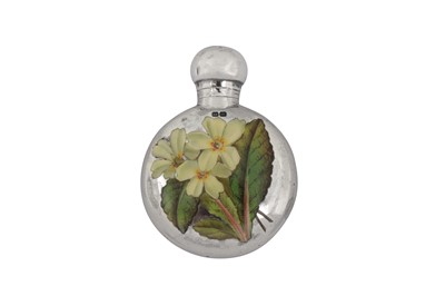 Lot 83 - A Victorian sterling silver and enamel scent bottle, Chester circa 1900 by Cornelius Desormeaux Saunders & James Francis Hollings (Frank) Shepherd