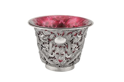 Lot 187 - A late 19th / early 20th century Chinese Export silver bowl, Canton circa 1900 by Sui Chang, retailed by Wang Hing