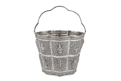 Lot 157 - A mid-20th century Thai silver bucket, Bangkok circa 1950 possibly by Zhu Chang