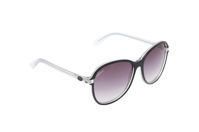 Lot 491 - Gucci Black GG Oversized Sunglasses