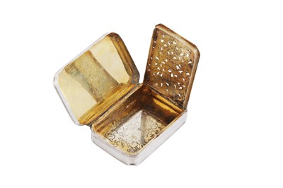 Lot 41 - A William III silver snuff box, later converted to a vinaigrette, London circa 1700 by Jean Harache