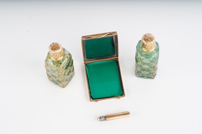 Lot 90 - A George III shagreen cased gold mounted scent bottle vanity case, probably London circa 1770