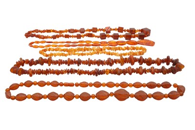 Lot 6 - A COLLECTION OF AMBER NECKLACES