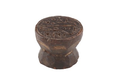 Lot 168 - A CARVED WOODEN SEAL