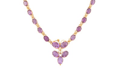 Lot 131 - AN AMETHYST AND SEED PEARL PENDANT NECKLACE