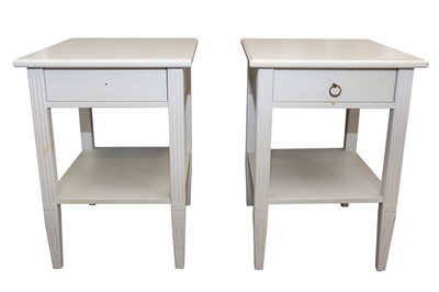 Lot 1805 - A PAIR OF CONTEMPORARY WHITE PAINTED SWEDISH BEDSIDE TABLES