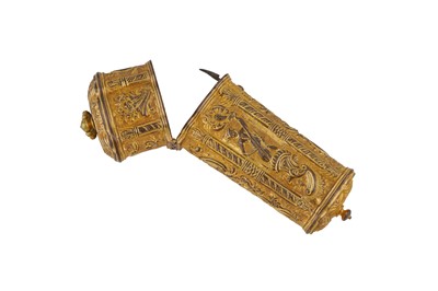 Lot 64 - A George III mid-18th century gilt metal etui, probably London circa 1760