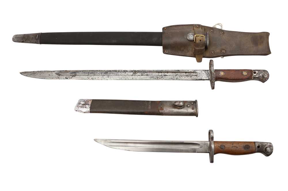 Lot 77 - A PAIR OF BRITISH 1907 BAYONETS