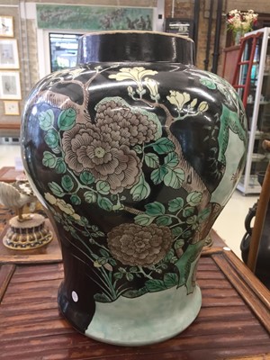 Lot 621 - A CHINESE FAMILLE-NOIRE BALUSTER VASE AND COVER